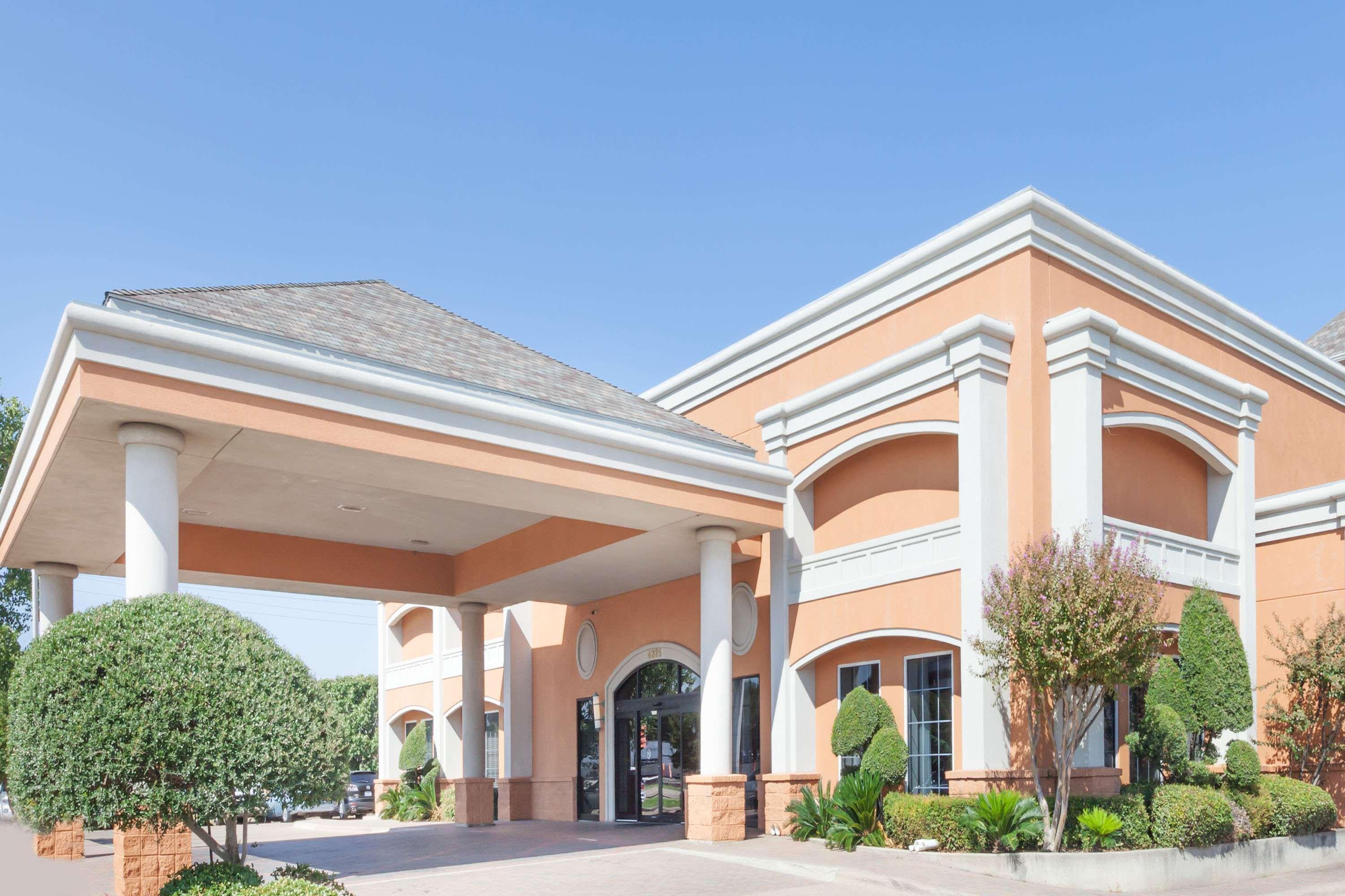 Days Inn By Wyndham Irving Grapevine Dfw Airport North Eksteriør bilde