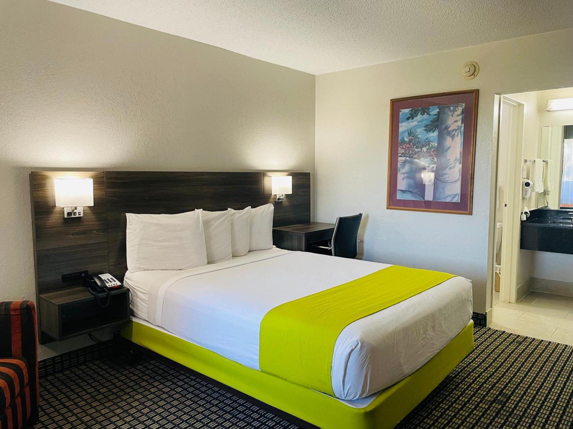 Days Inn By Wyndham Irving Grapevine Dfw Airport North Eksteriør bilde