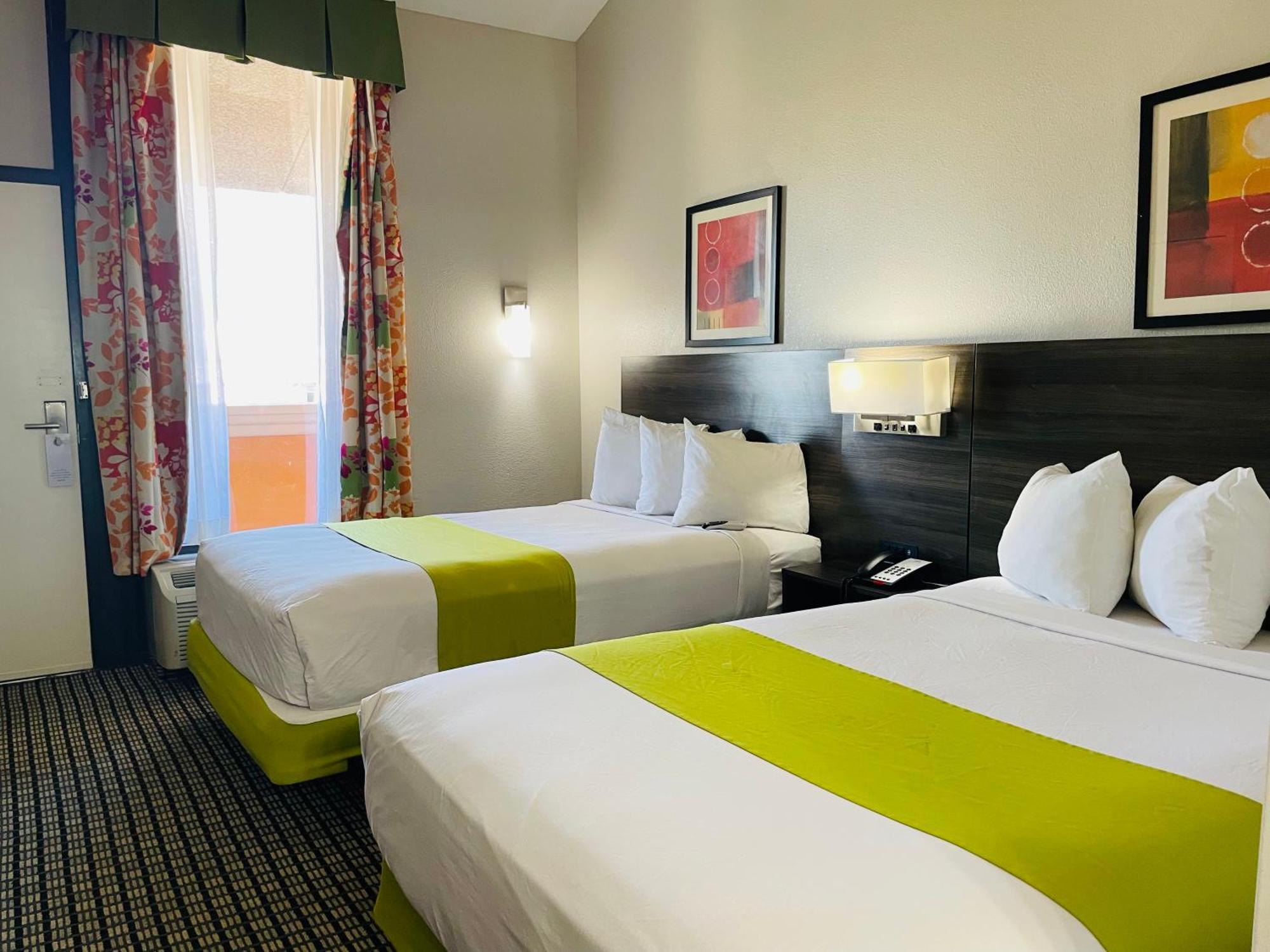 Days Inn By Wyndham Irving Grapevine Dfw Airport North Eksteriør bilde