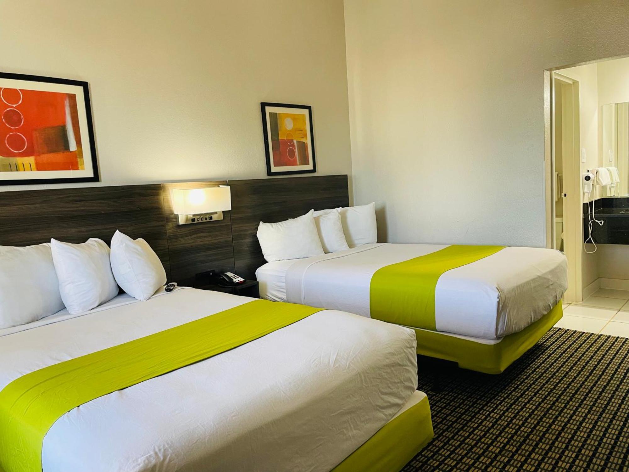 Days Inn By Wyndham Irving Grapevine Dfw Airport North Eksteriør bilde