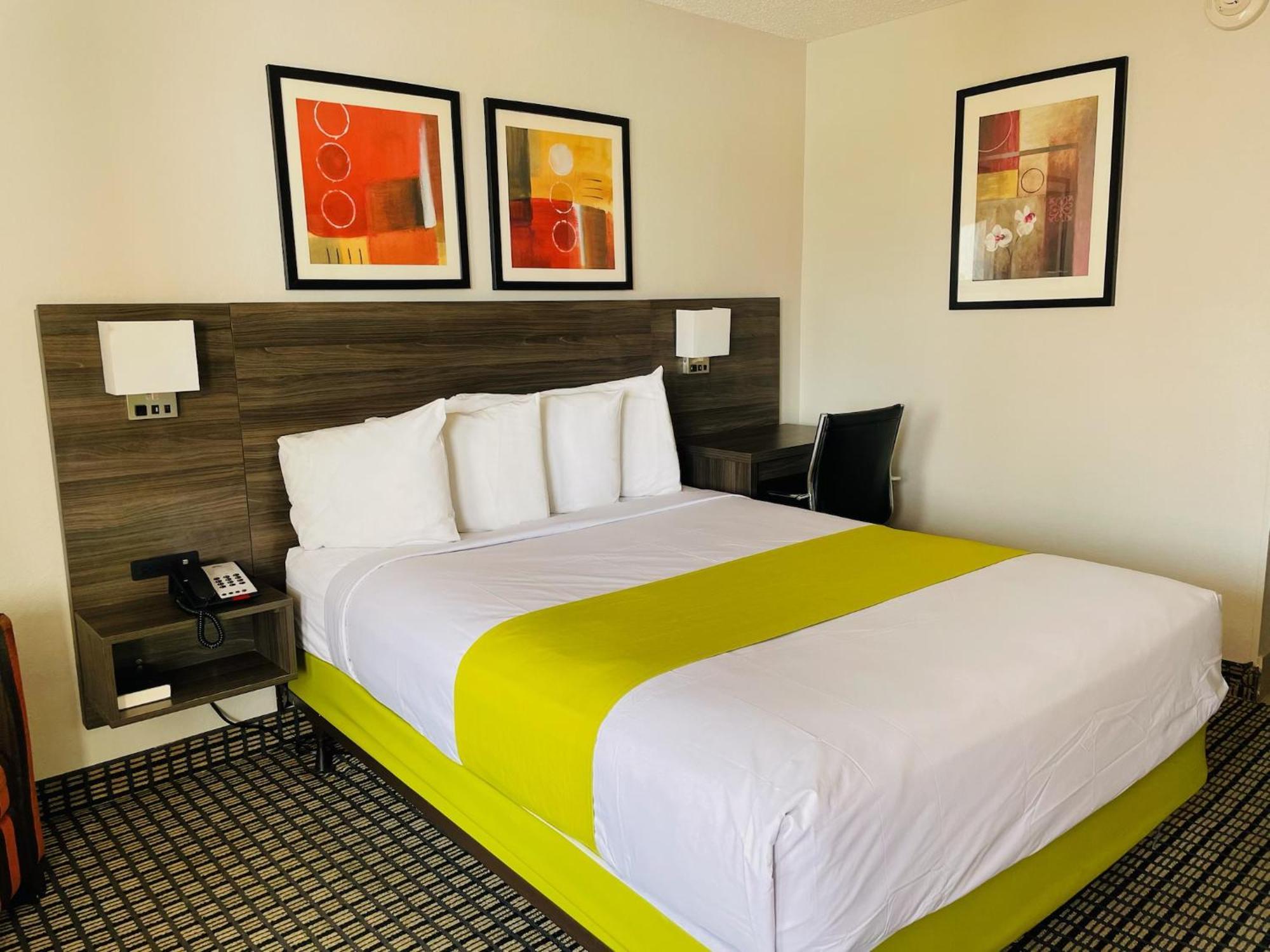 Days Inn By Wyndham Irving Grapevine Dfw Airport North Eksteriør bilde